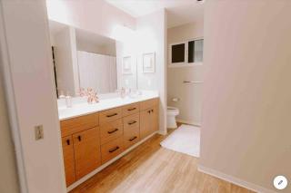 Golf Course View Home- 2 Bed and 2.5 Bathrooms - 6