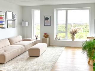 Modern Apartment with Amazing Views - 8