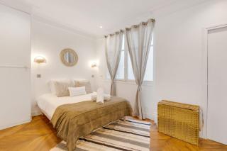 Luxurious Flat Champs Elysée - 4