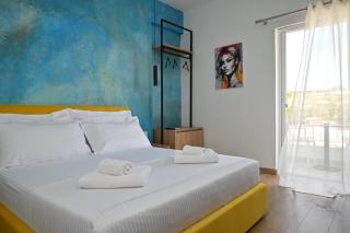 EMAAR Hotel Ksamil - BEACHFRONT , Newly Renovated - Ksamil - 3