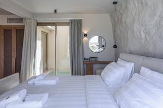 Solus Suites Milos - Adamas - 3