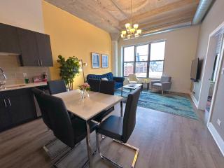 McCormick Place 3br-2ba luxury Family Heaven with optional parking for 8 guests - Chicago - 8