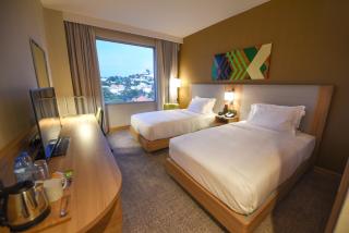 Hilton Garden Inn Kampala - Kampala - 6