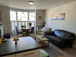 St Margarets Modern Georgian 2 bedroom apartment - Ryde - 7