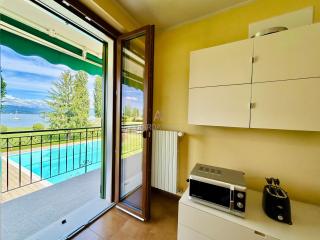Little Venezia Apt - Relax in Piscina Fronte Lago - Sirmione - 1