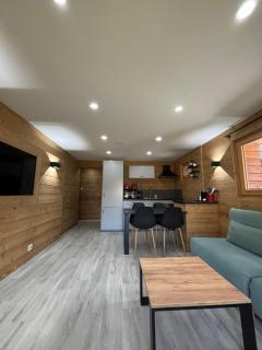 Chalets du Bouchot & Jacuzzi privatif proximité Gerardmer & La Bresse - 1