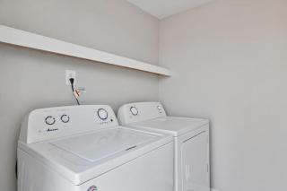 12 Minutes From Downtown Phoenix - 1 Bedroom - Phoenix - 2