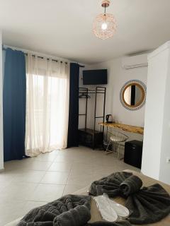 Sun Day Apartments Free Airport Shuttle - Artemida - 1