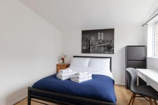 Double Room in Maida Vale - 0