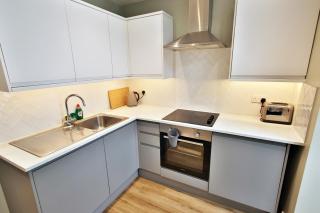 Peaceful Garden Apartment on Roman Road - 5