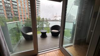 Luxurious 2 bedroom apartment in Canary Wharf - 6