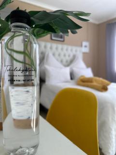Tshelekgotsowe executive accommodation - 0