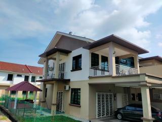 (Female Only) Dungun Town CoLiving Homestay - Dungun - 4