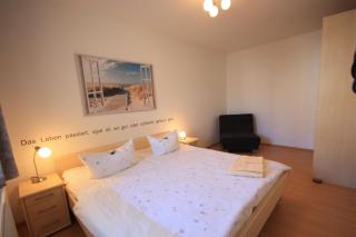Schöne Ferienwohnung in Koserow mit Grill, Garten und Terrasse oder Balkon - Koserow - 3