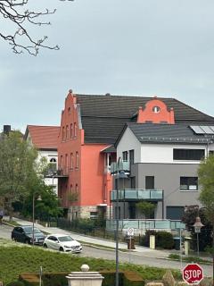 Schöne 3 Zimmer Wohnung mit großem Balkon bis 7 Personen - Naumburg - 9