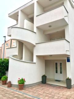Apartmani Samec - Novalja - 0