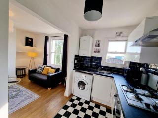 Evo View - 1 Bed Apartment - stunning views 3 mins walk Mile End Station - Londres - 8