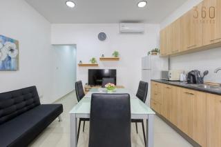 Lovely 2BR home with private backyard in Gzira by 360 Estates - Il-Gżira - 7