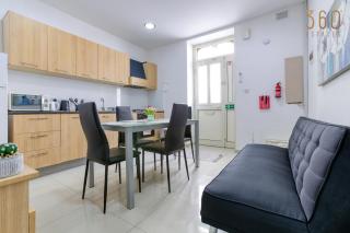 Lovely 2BR home with private backyard in Gzira by 360 Estates - Il-Gżira - 5