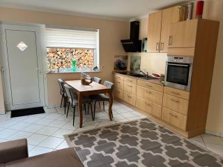 Ferienwohnung Schwanheim - - 5