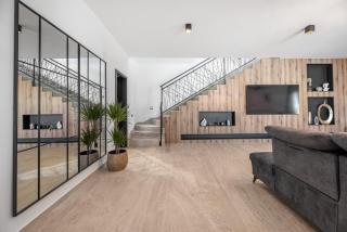 Villa Jollie with pool - Vrana - 1