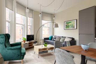 Dublin Castle Suites - 7