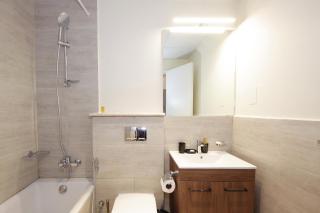 Silk Valley - Furnished Luxury 1bhk Pool & Gym - Abu Dhabi - 4