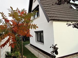Kleine Ferienwohnung mit Garten und Terrasse - Zingst - 8