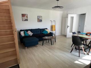 RÉF 329 - RIANTEC maisonnette de type pêcheur 3 pièces avec jardin clos - 3