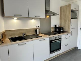 302 - Bel appartement rénové en centre de FREHEL - 3
