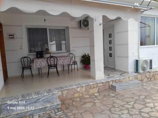 Flora’s place - Sarandë - 5