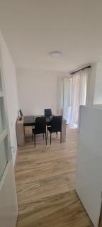 Apartman Kraljevo-ceo stan,privatan parking - Kraljevo - 3