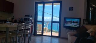 Balcony - SeaViews - Sleeps 8 - Authentic Italy - 3