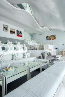 RentitSpain - Casa Acantilado - Lujo y Estilo Frente a la Costa Tropical - 5