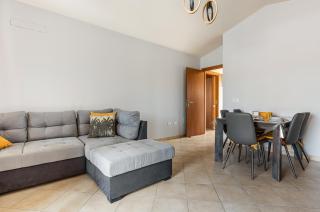 Reginas Home in Pula with Private Parking! - Pula - 7