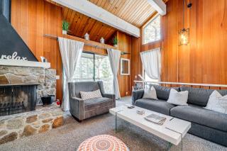 1 Mi to Lake Tahoe Condo with Pool Access - Kings Beach - 7