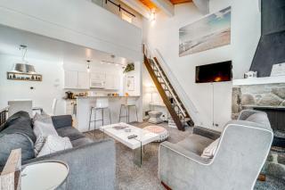 1 Mi to Lake Tahoe Condo with Pool Access - Kings Beach - 5