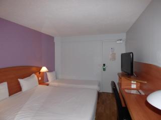 Central Hotel - Créteil - 8