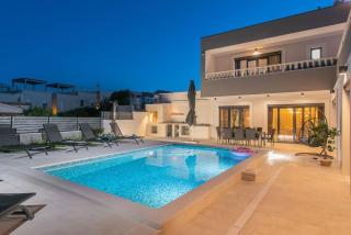 Luxury Villa Mia with sea view, heated pool and jacuzzi - 6