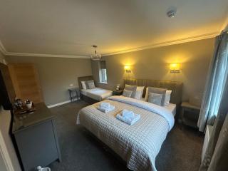 Burton Lodge Guest House & Spa - Brandesburton - 3