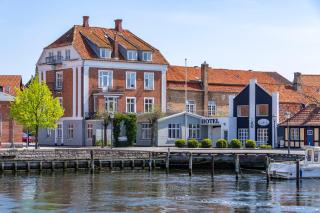 Hotel Postgaarden - Skælskør - 0