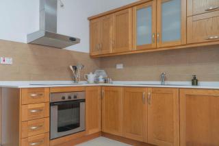 Simple & Comfort in Gzira - Apt - 4