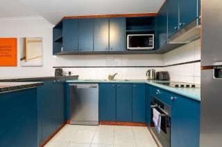 Vibrant 2BR Apt 3 mins to Manuka Terrace - Hosted by CanStay - Kingston - 5
