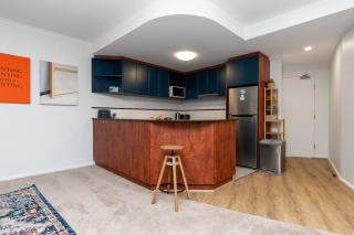 Vibrant 2BR Apt 3 mins to Manuka Terrace - Hosted by CanStay - Kingston - 6