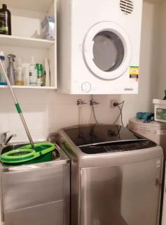 Cosy contemporary 1BR plus sofa bed - Canberra - 1