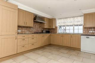Stunning 3BR Home With Terrace in Knightsbridge - Londra - 7
