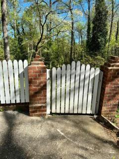 Tranquil 1-Bed Apt. Private - Gastonia - 4