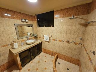 Departamento con Cochera - Tacna - 2