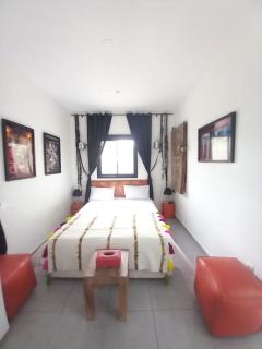 Esprit nomade, piscine privée et jardin - SERVICES ALL-INCONCIERGERIE - Bellouk - 9