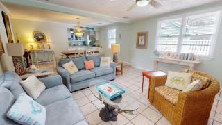 A Mermaid`s Tale by Tybee Beach Vacation Rentals - Tybee Island - 2